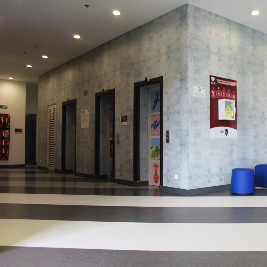 28 Pisos En Vinilo, Pvc, Cerámica, Laminado Y Spc De Las Marcas Decotile Y Lg Hausys. Pisos Vinilo Vinílicos Ceramicos PVC Laminados SPC