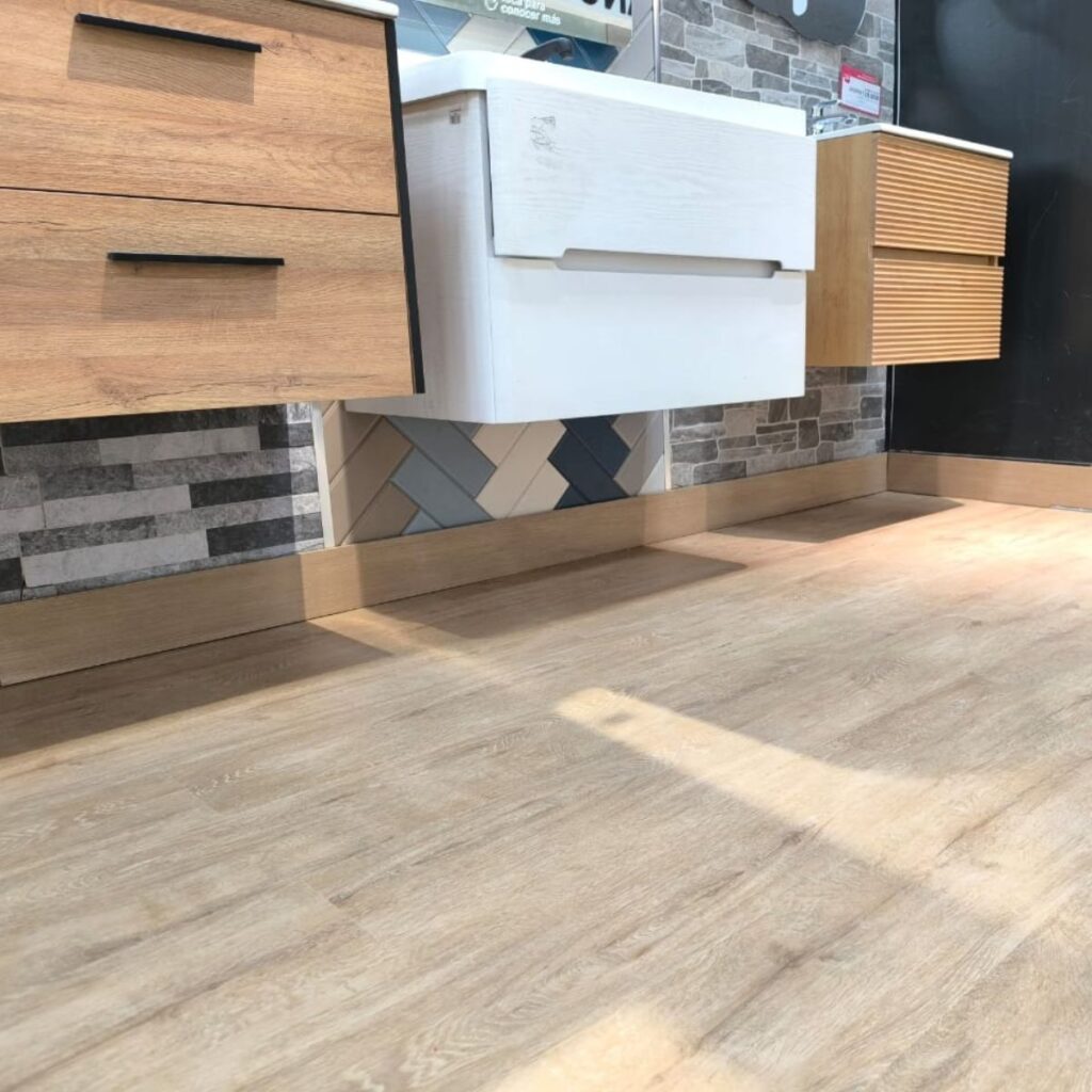 2 Pisos En Vinilo, Pvc, Cerámica, Laminado Y Spc De Las Marcas Decotile Y Lg Hausys. Pisos Vinilo Vinílicos Ceramicos PVC Laminados SPC