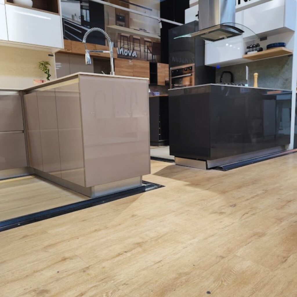 4 Pisos En Vinilo, Pvc, Cerámica, Laminado Y Spc De Las Marcas Decotile Y Lg Hausys. Pisos Vinilo Vinílicos Ceramicos PVC Laminados SPC