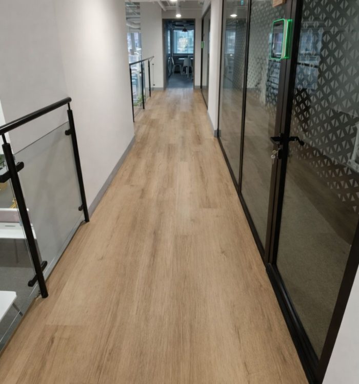 2 Pisos En Vinilo, Pvc, Cerámica, Laminado Y Spc De Las Marcas Nexspc 5mm Lg Hausys Pisos Vinilo Vinílicos Ceramicos PVC Laminados SPC